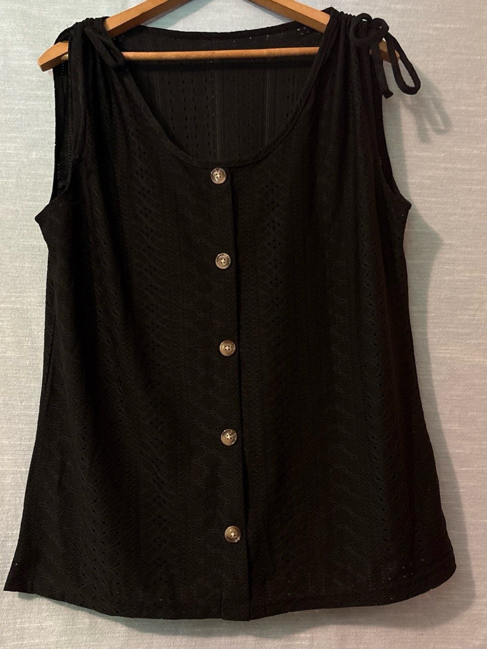 Sleeveless Top Unbranded Pullover Shoulder Ties Black Eyelet Women’s Sz L